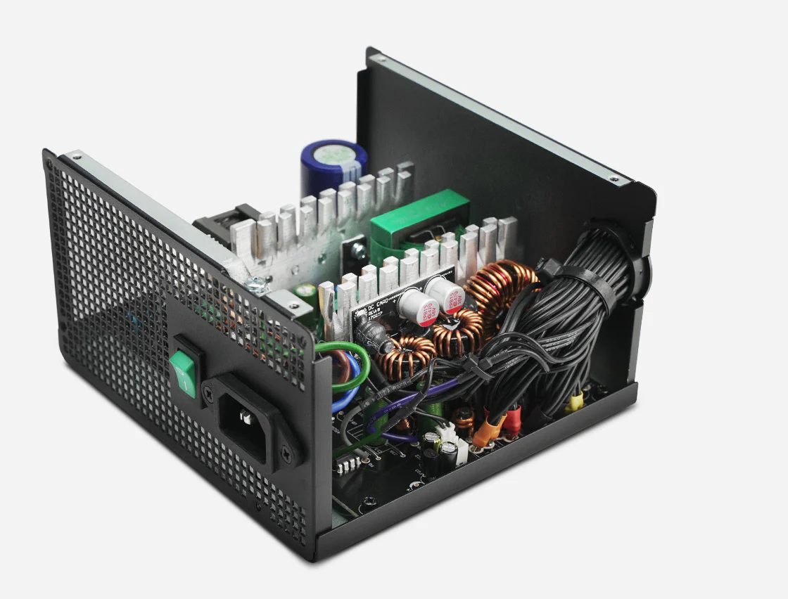 https://cdn.deepcool.com/public/ProductFile/DEEPCOOL/PowerSupplyUnits/PK800D/Overview/03_01.jpg?fm=webp&q=60